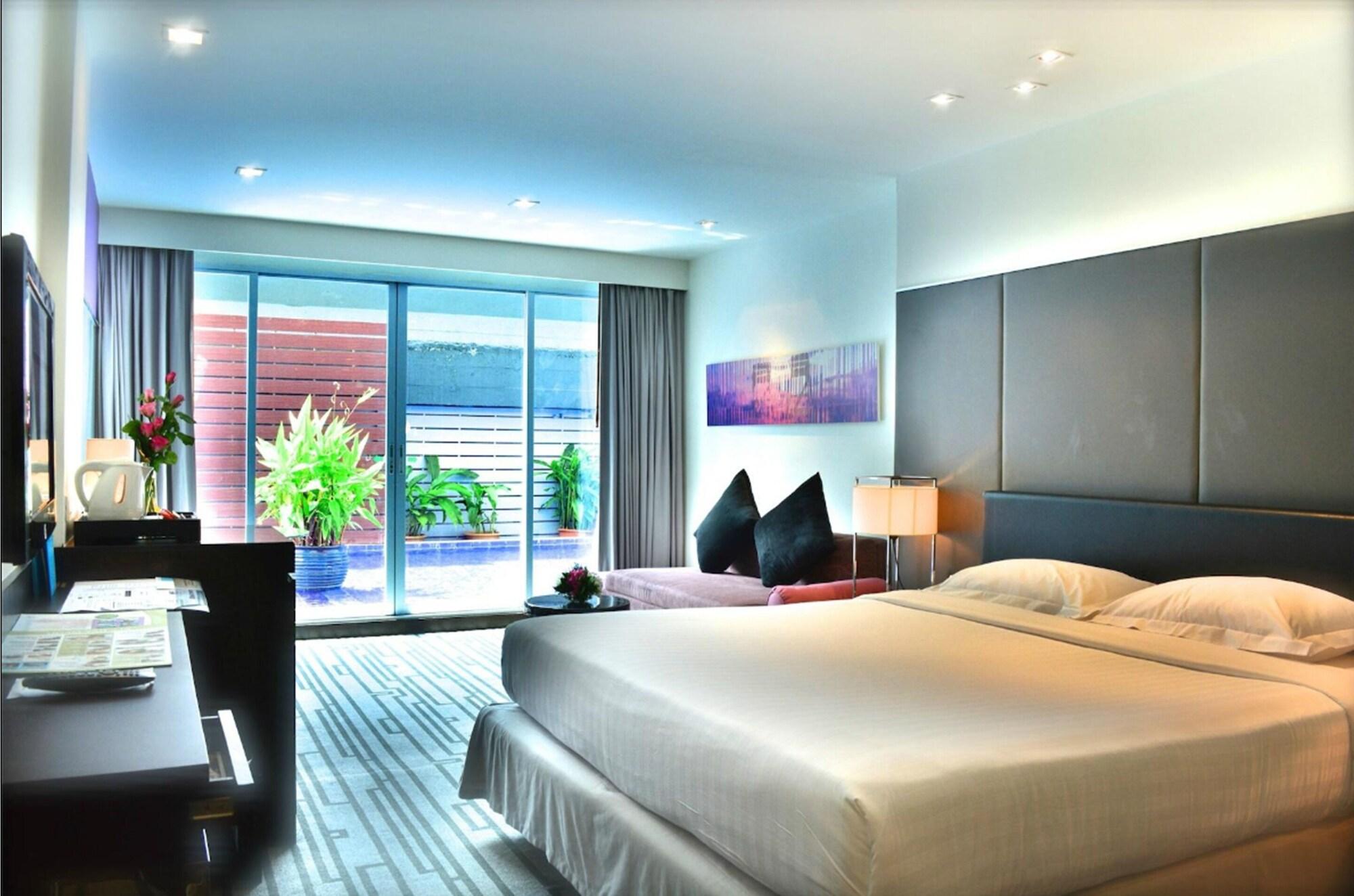 Happihaus Hotel Bangkok Exterior foto